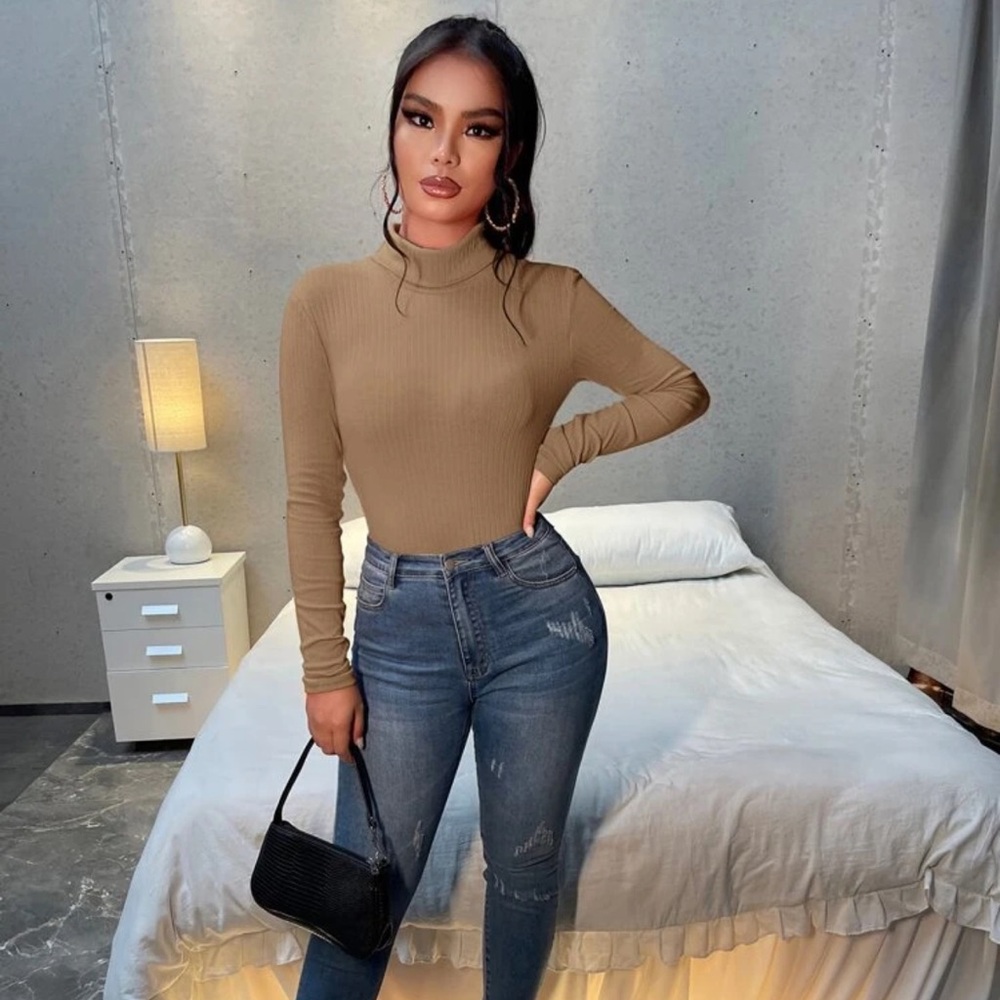 BRAND NEW Ribbed Long Sleeve Top in Camel